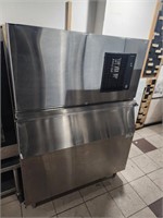 HOSHIZAKI 500 LB AIR COOLED ICE MACHINE IM-500SAB