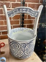 CONTEMPORARY BLUE DECORATED PORCELAIN POT/ BUCKET