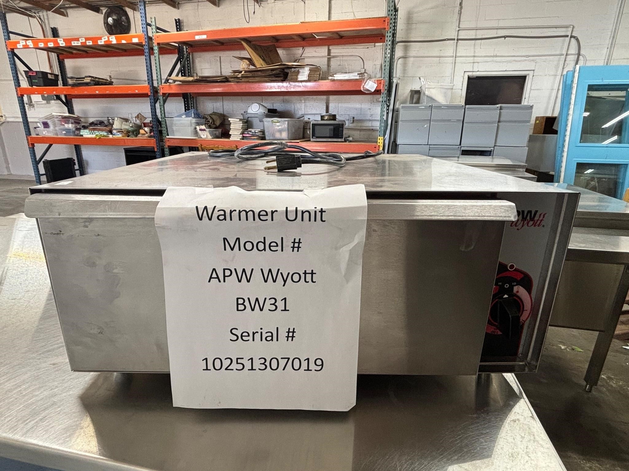 APW Wyott Warmer Unit - BW31 24” x 24” x 10”