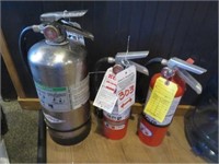 LOT, (3) FIRE EXTINGUISHERS