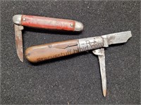 2 Old Pocket Knives Damaged