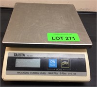 Tanita KD-200 Digital Weigh Scale