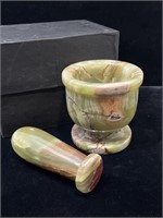 Carved onyx mortar and pestle. Kalifano