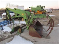 John Deere 148 Hyd. Loader w/6ft. Bucket & Grapple