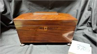 Antique footed gentlemens shaving box or humidor
