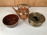 Vtg stoneware, copper kettle & Spittoon