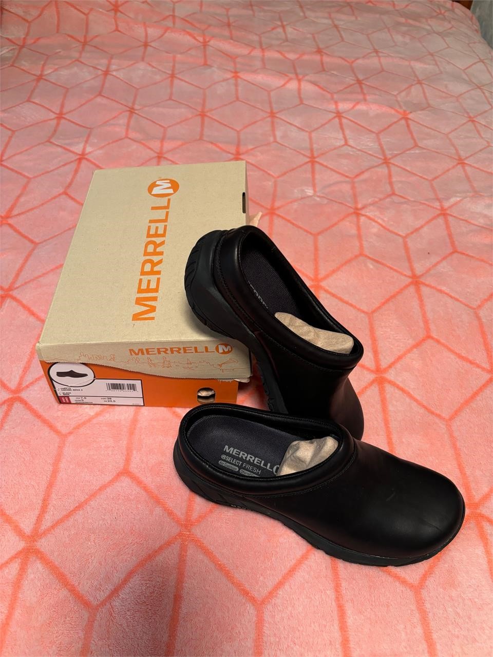 Women’s Merrill Slip On - New IN Box