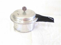 Mirro-Matic 8" pressure cooker with weight and