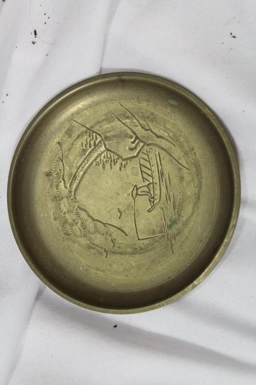 A Small Chinese Sauce Dish