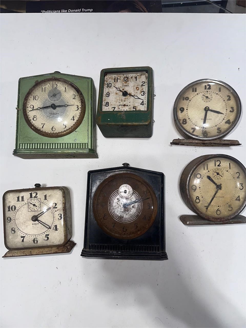 Lot of 6 vintage clocks