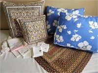 Pillows/braided mats/hankies/embroidered