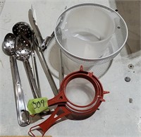 Misc kitchen supplies