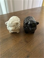 Black and White Sheep S&P Shakers