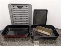 Lot of Assorted Baking Pans/Sheets