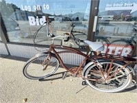 Vintage Schwinn Clairmont Cruiser Bicycle*