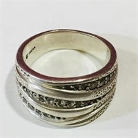 Sterling Silver Ring (Size 8)