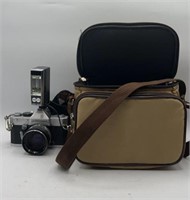 Petri Film Camera w/ Lens, Flash & Carrying Case