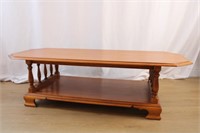 SOLID MAPLE COFFEE TABLE