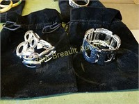 2 Silver decorative stretch bracelets