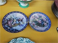 Two WL George collector plates