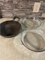 Matin cast iron skillet and pie plates