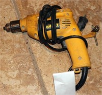 [CH] Dewalt Drill