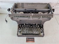 Underwood Typewriter Untested
