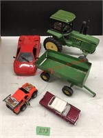 Metal John Deere tractor & wagon, misc cars
