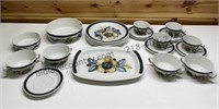 4 Place Dish Set