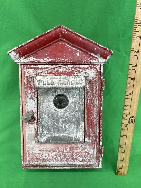 Smaller Gamewell antique fire alarm box