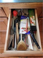 CONTENTS OF DRAWER - MUST TAKE EVERYTHING