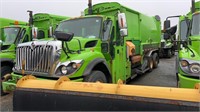 2010 International Labrie Garbage Truck