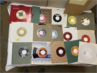 45 RECORDS WITH JACKET COVERS MUSIC STYLE ON