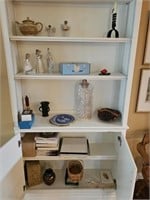 CONTENTS OF WHITE SHELF