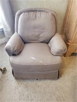 Jessica Charles Swivel Arm Chair (matching 127)