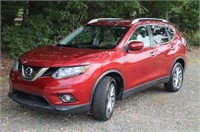 2014 Nissan Rogue ONLY 31,300 miles