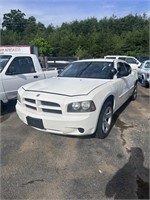 2008 DODGE CHARGER 4 DOOR WHITE CAR WITH GREY