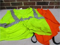 2 Safety Vests
