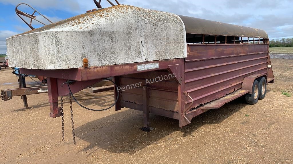 1984 Sokal Livestock Trailer 20-FT