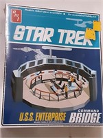 STAR TREK USS ENTERPRISE BRIDGE MODEL UNOPENED