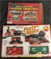 2 PC TRAIN SETS