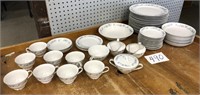 DISHES / PARTIAL SET