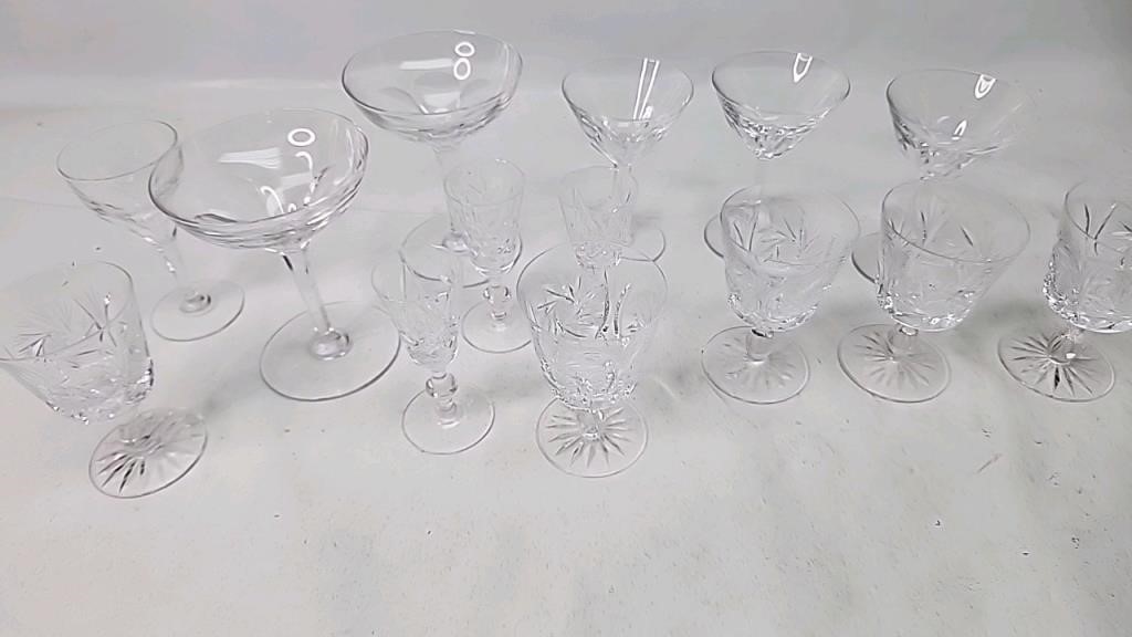 Crystal cup set