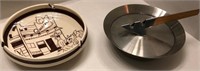 X - 2 VINTAGE ASHTRAYS (M45)