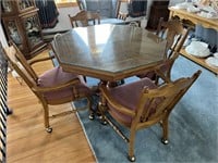 Octagon Dinning Room Table w/ 4 Chairs & 2 Leaves