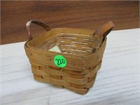 Longaberger Basket (one handle is broke)