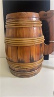 2.5 L Handmade wooden Lidded tankard circa 1802