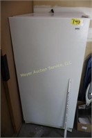 Freezer Upright Kenmore Model 253.21402103