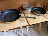 2 Fry Pans & 1 Pot