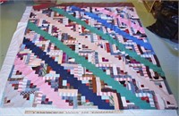 VINTAGE HAND STITCHED COUNTRY QUILT -